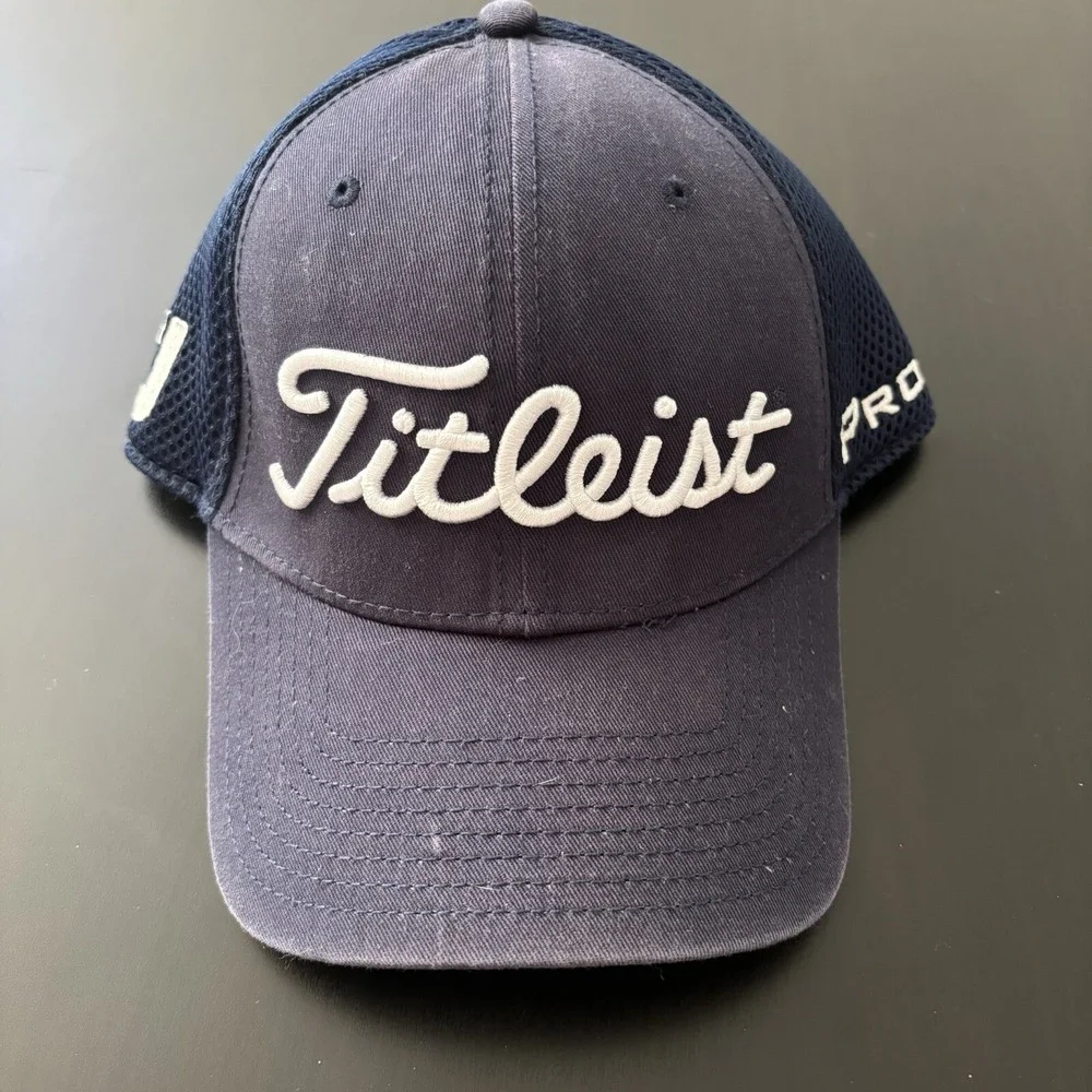 Titleist Footjoy Pro V1‎ Flex Fit Golf Hat by New Era M-L OSFM